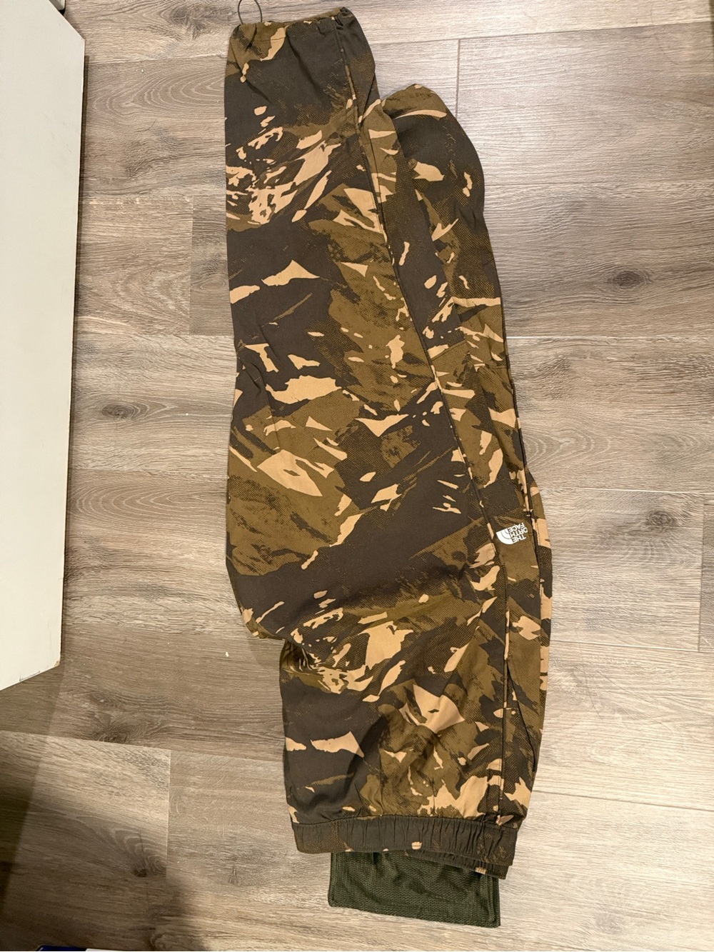 The North Face Men’s Camo Pants - Brown/Olive